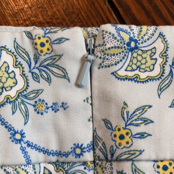 Ann Taylor Floral Multi Color Skirt 0 Petite - Picture 9 of 13